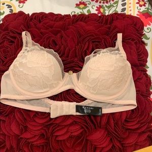 Natori “Flora” Bra - LIKE NEW!